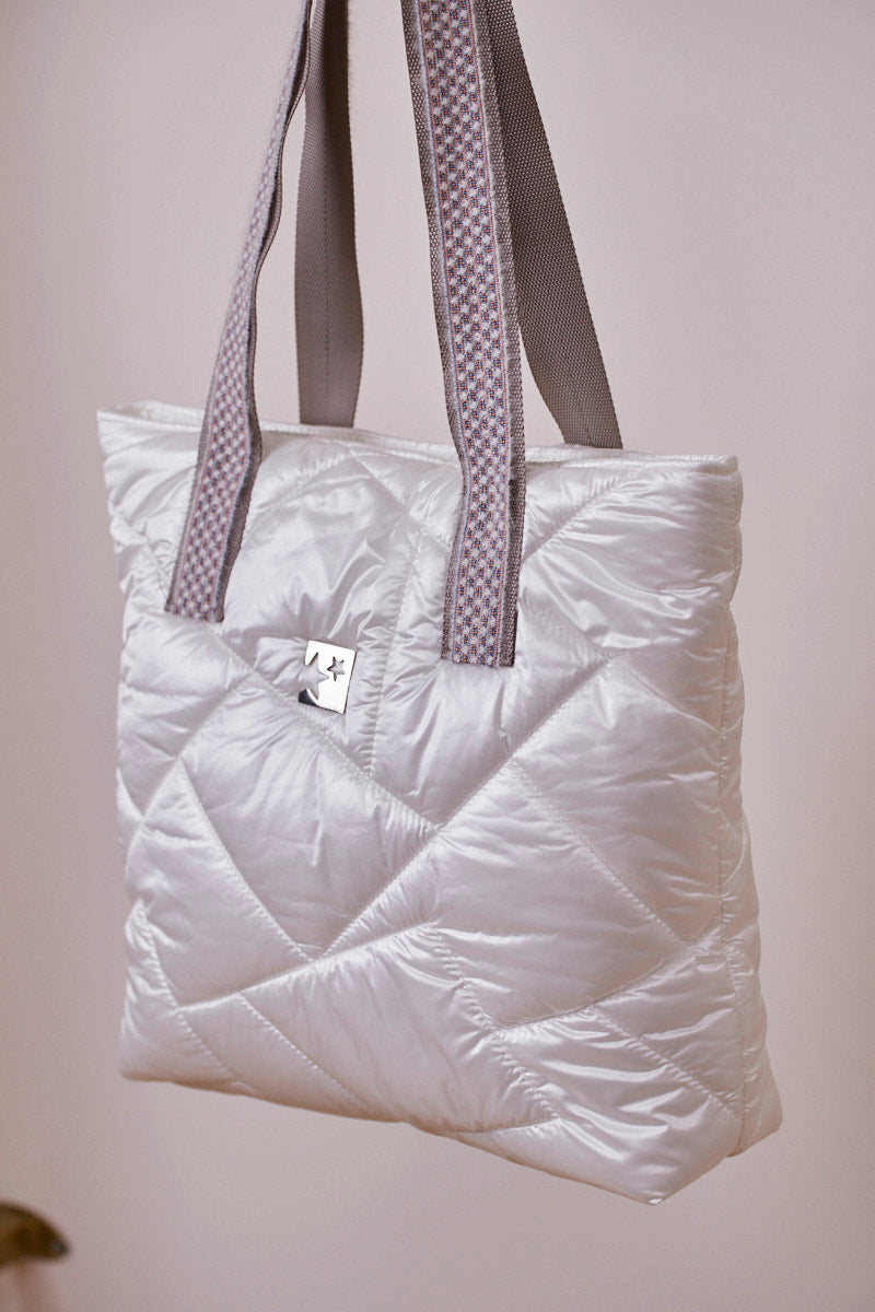 Beyaz  Kapitone Omuz Çantası(Beyaz askılı)