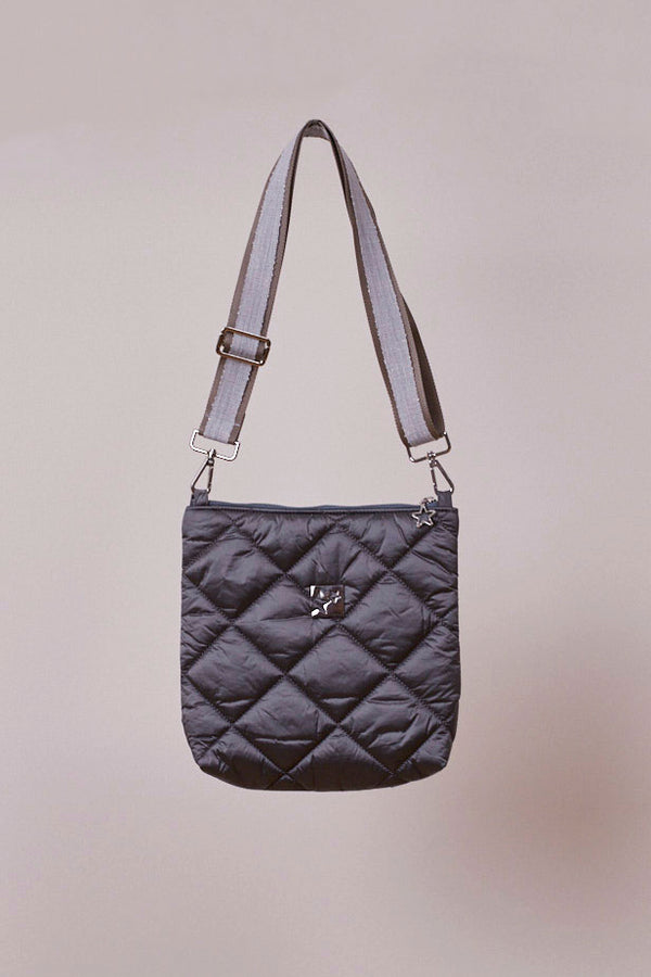 Gri Kapitone Çapraz Çanta