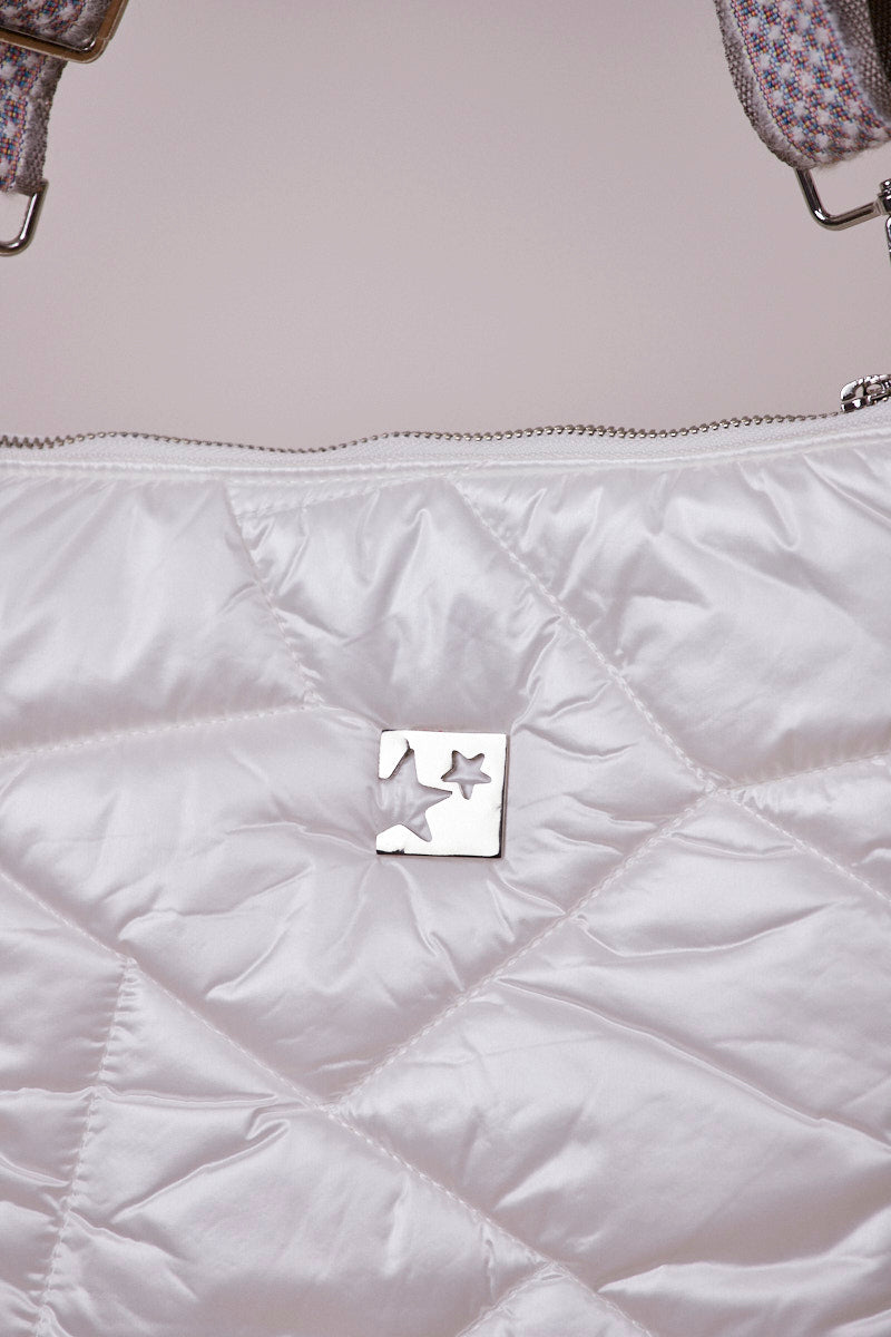 Büyükboy Beyaz Kapitone Çapraz Çanta (Beyaz askılı)