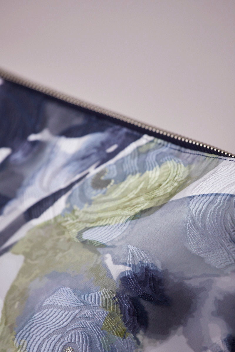 Lacivert Desenli  Portföy Çanta  (Çapraz Askılı)