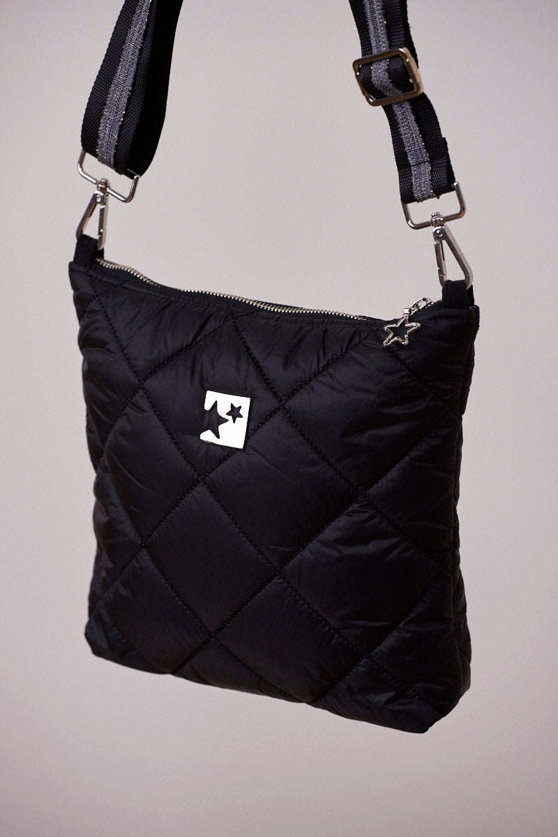 Siyah Kapitone Çapraz Çanta (Gri askılı)